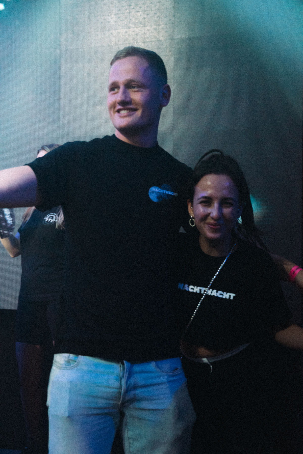 Loading... just a sec